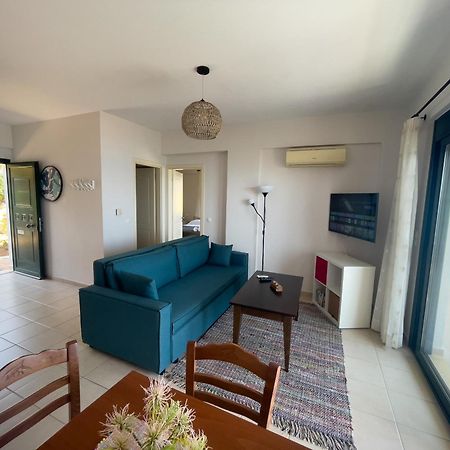 Portela Apartments Kastri ケラトカンボス エクステリア 写真