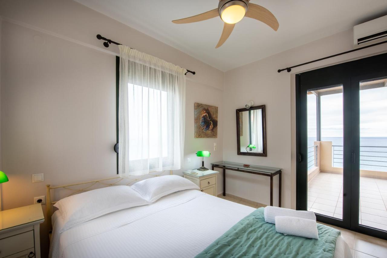 Portela Apartments Kastri ケラトカンボス エクステリア 写真