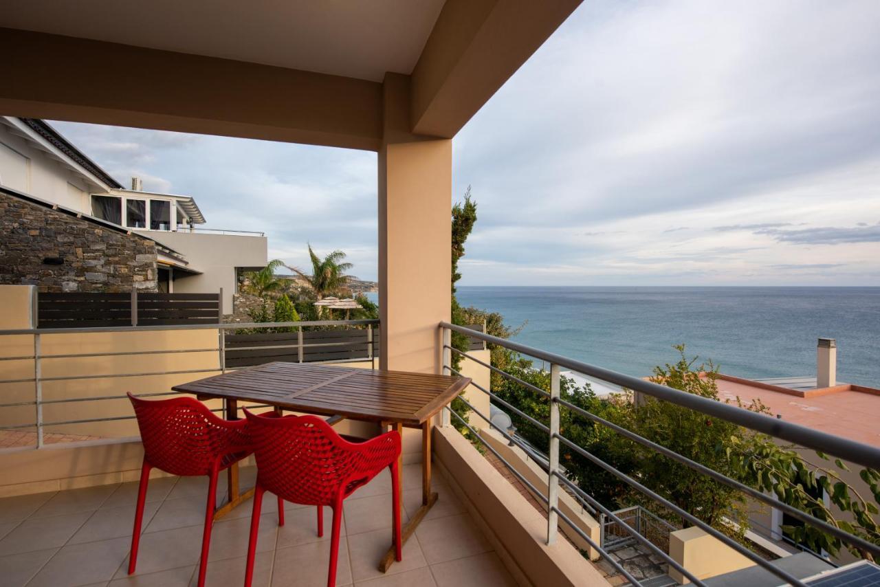 Portela Apartments Kastri ケラトカンボス エクステリア 写真
