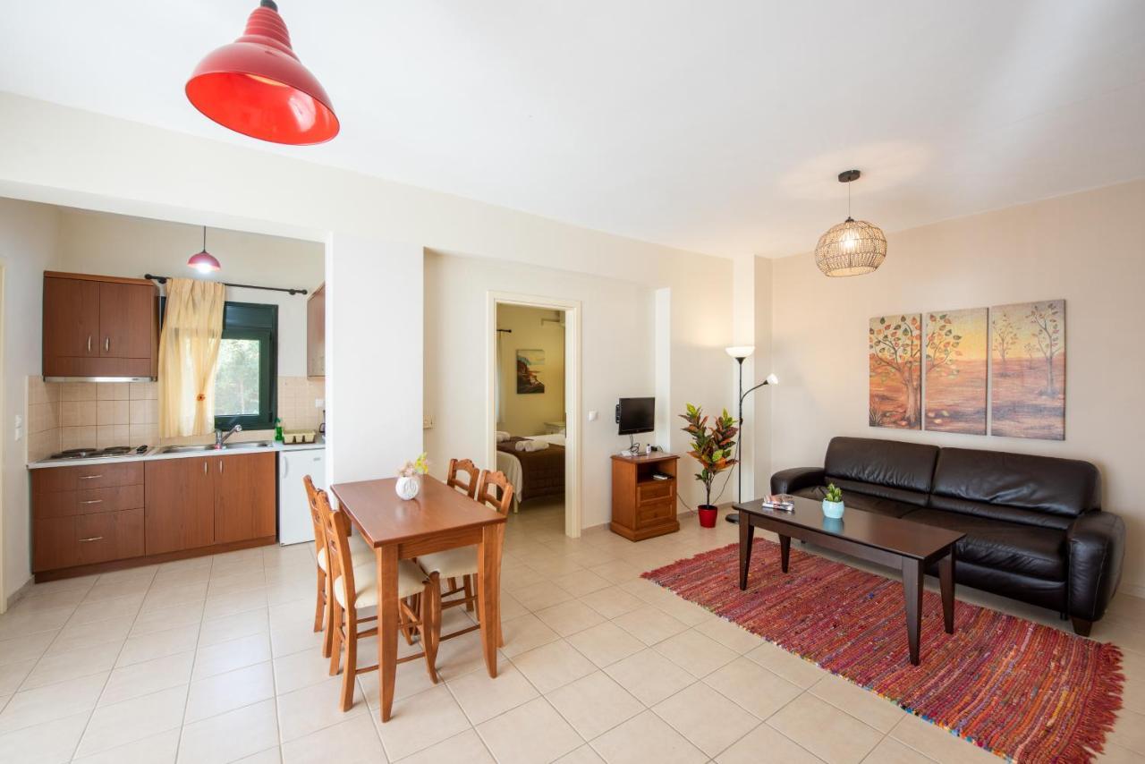 Portela Apartments Kastri ケラトカンボス エクステリア 写真