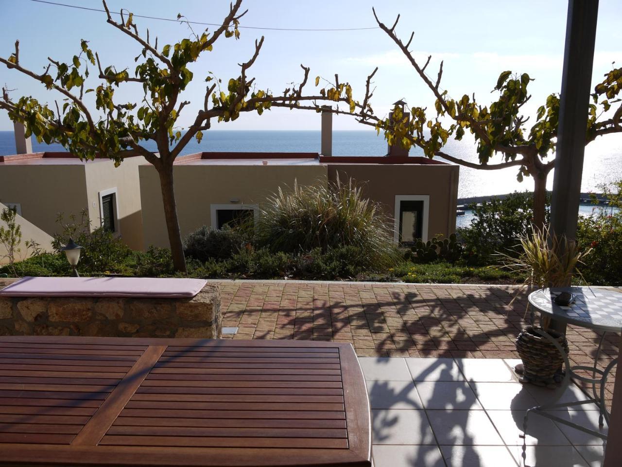 Portela Apartments Kastri ケラトカンボス エクステリア 写真